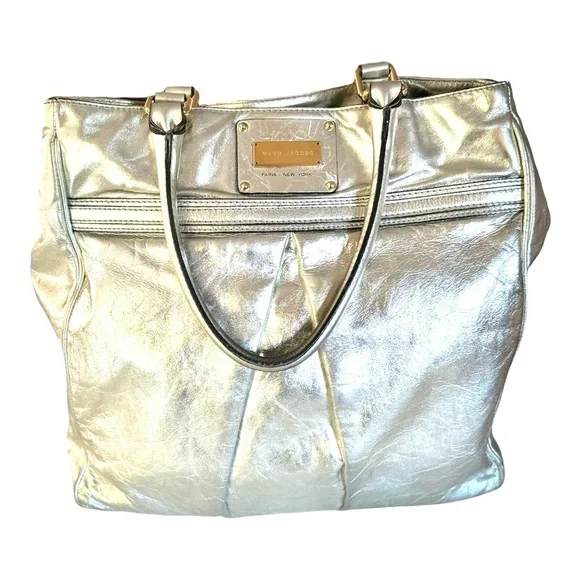 Marc Jacobs Kristen Silver Tote Bag - Picture 8 of 14